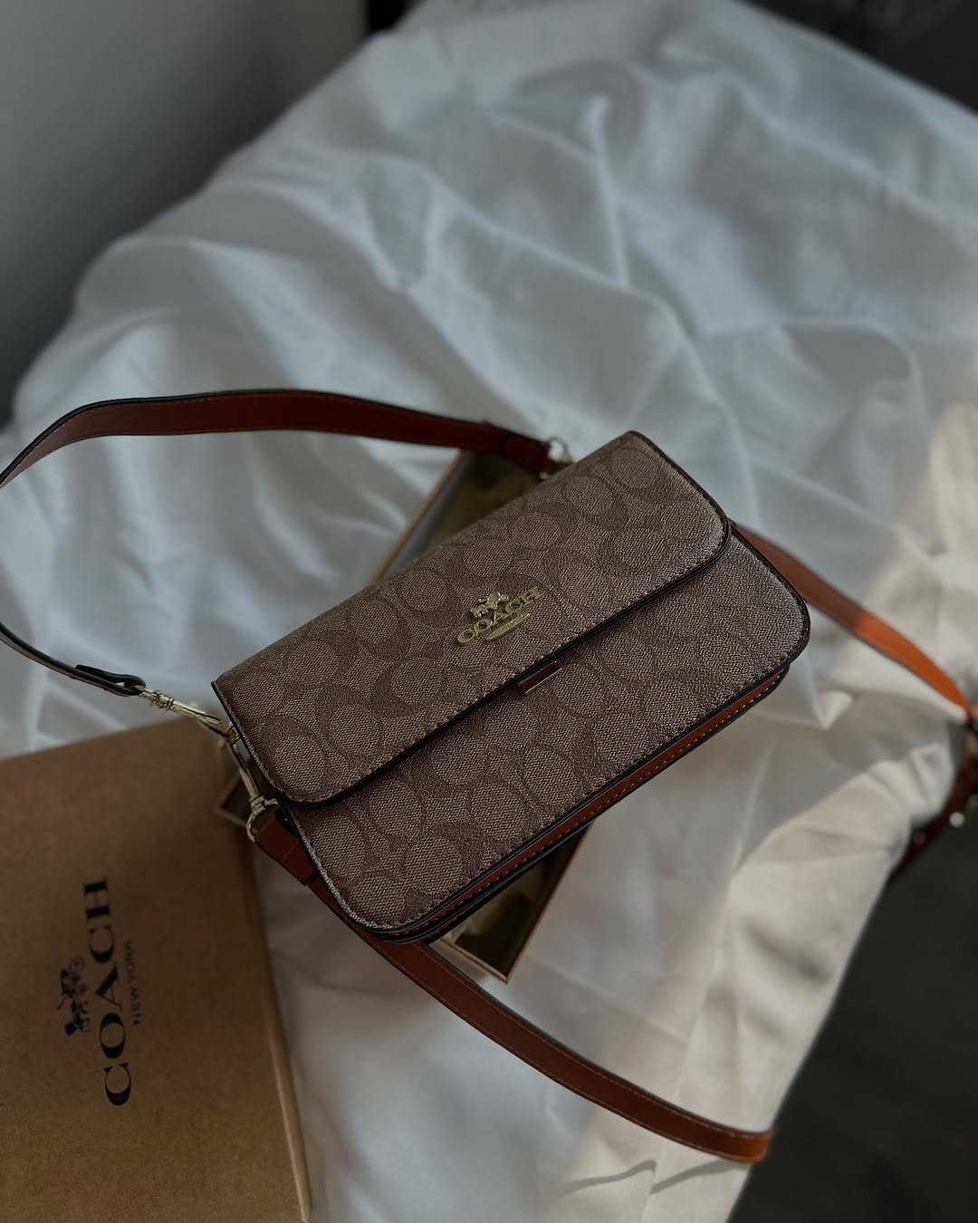Сумка " Coach " в коробці — фото 21