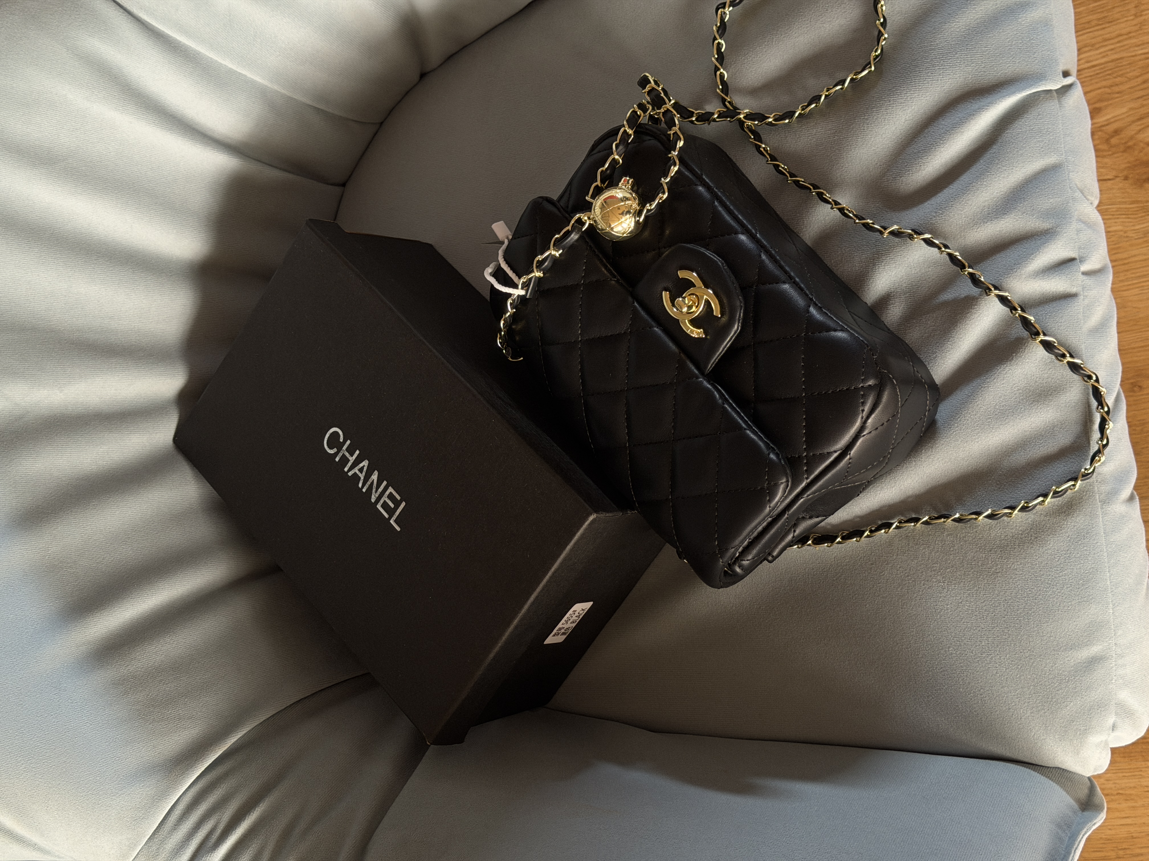 Сумка " Chanel " з коробкою — фото 3
