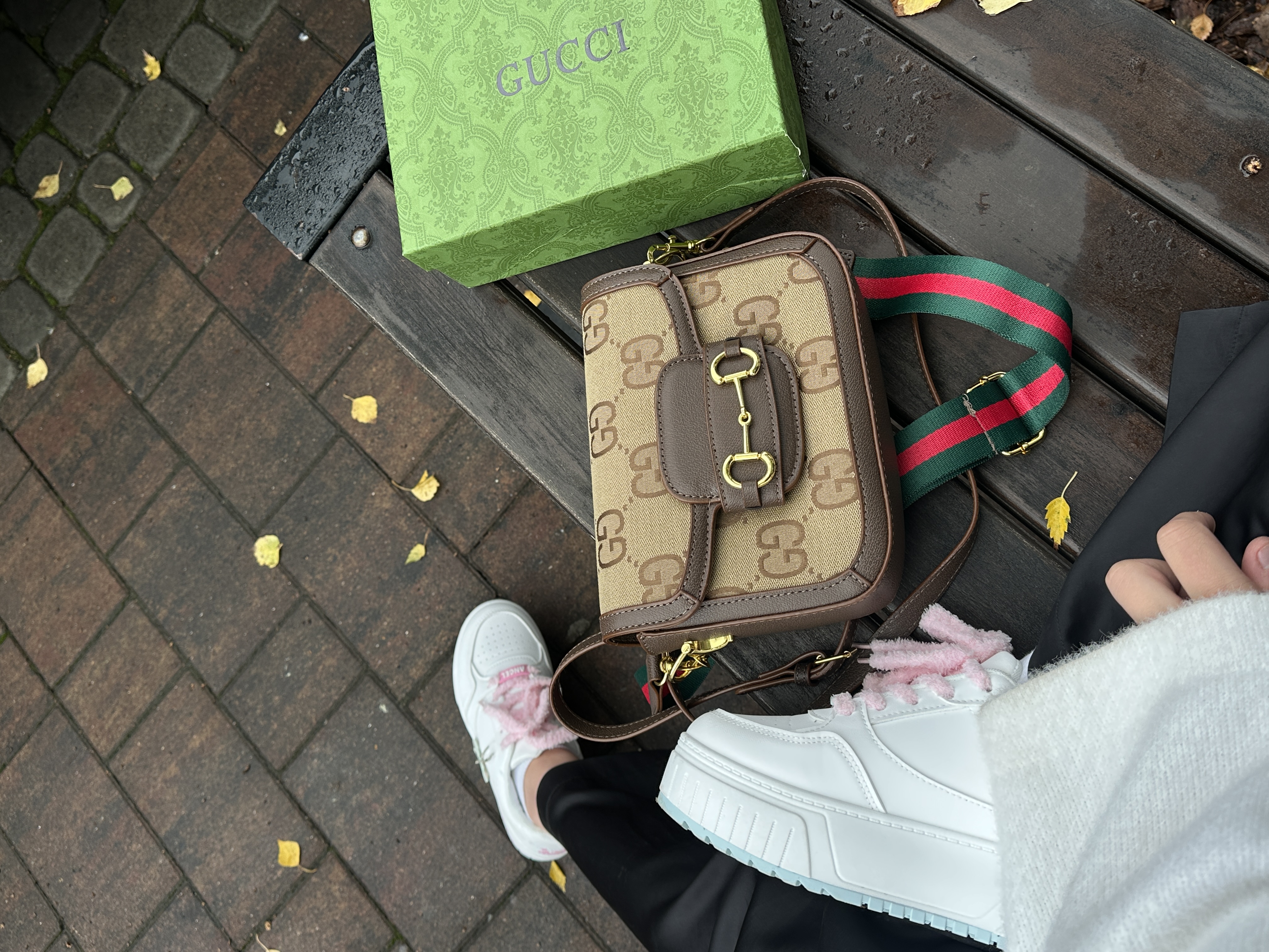 Сумка " Gucci " квадратна в коробці
