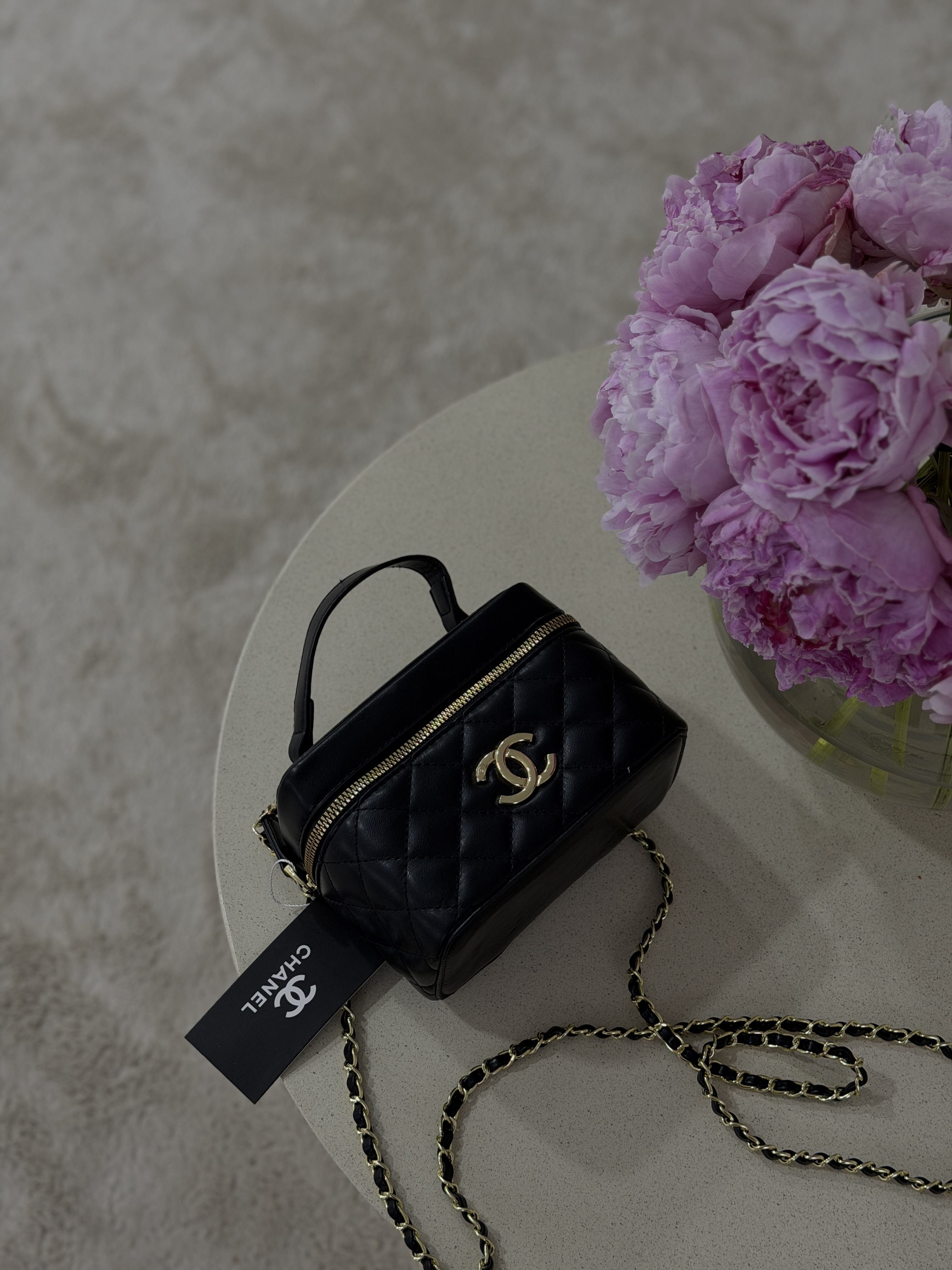 Сумка " Chanel " бюджетна
