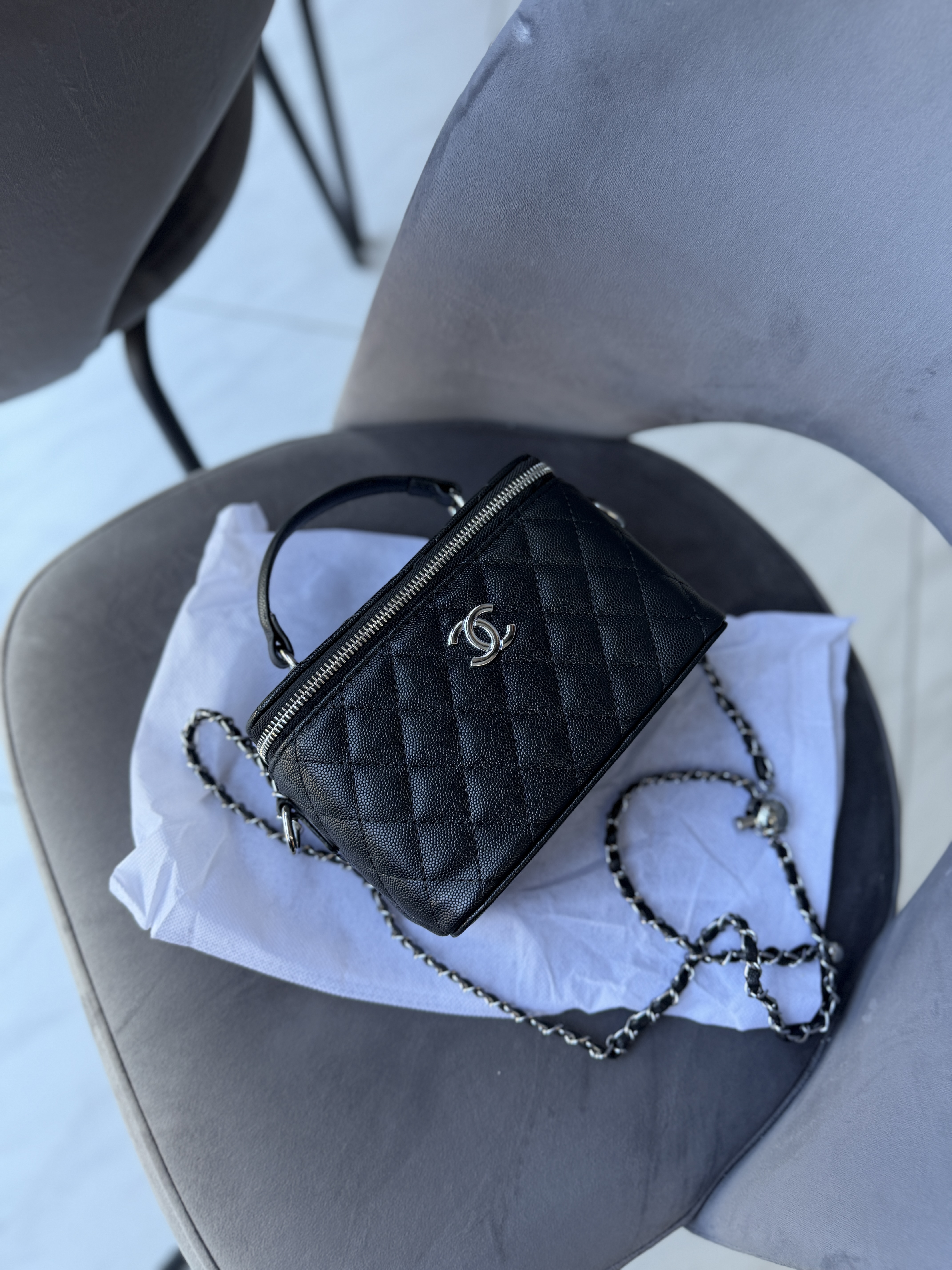 Сумка " Chanel " бочонок з пластиною — фото 4