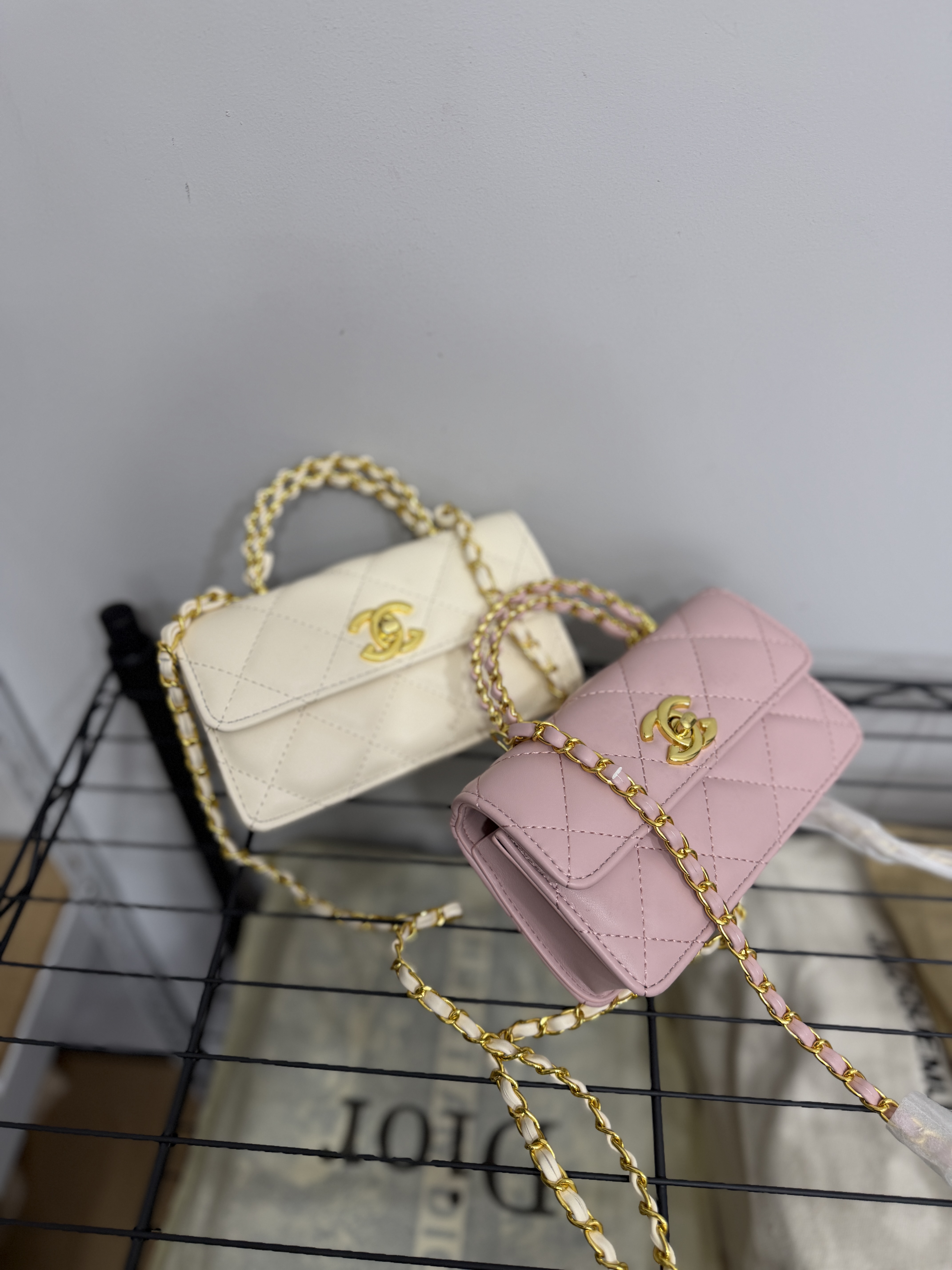 Сумка " Chanel " маленька